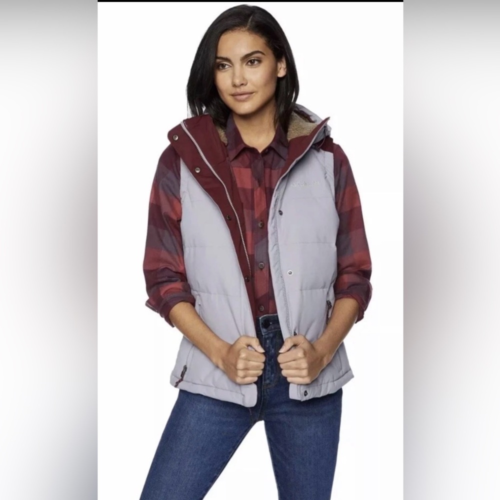 Gray and Burgundy Puffer Vest Columbia Women’s XL 80% duck down 20% duck feather